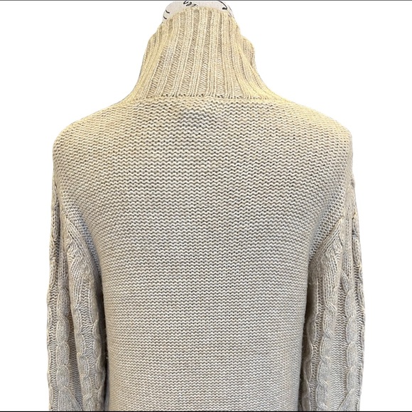 Cupcakes & Cashmere Sweater - Picture 8 of 12